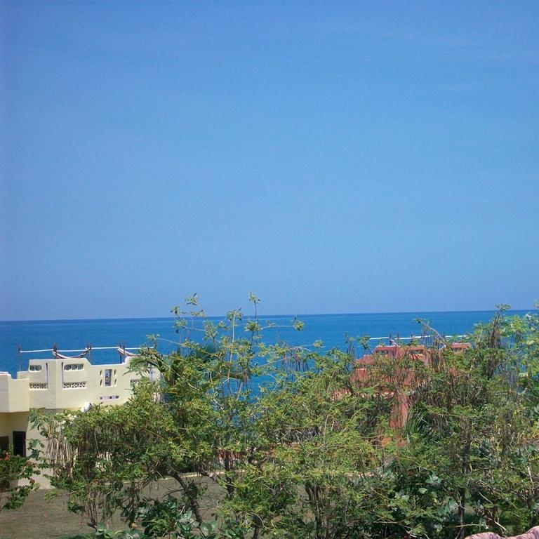 Brytan Villa Treasure Beach Room photo